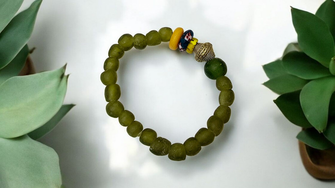 "Dzɔlɔ"- One of a Kind Bracelet-Green
