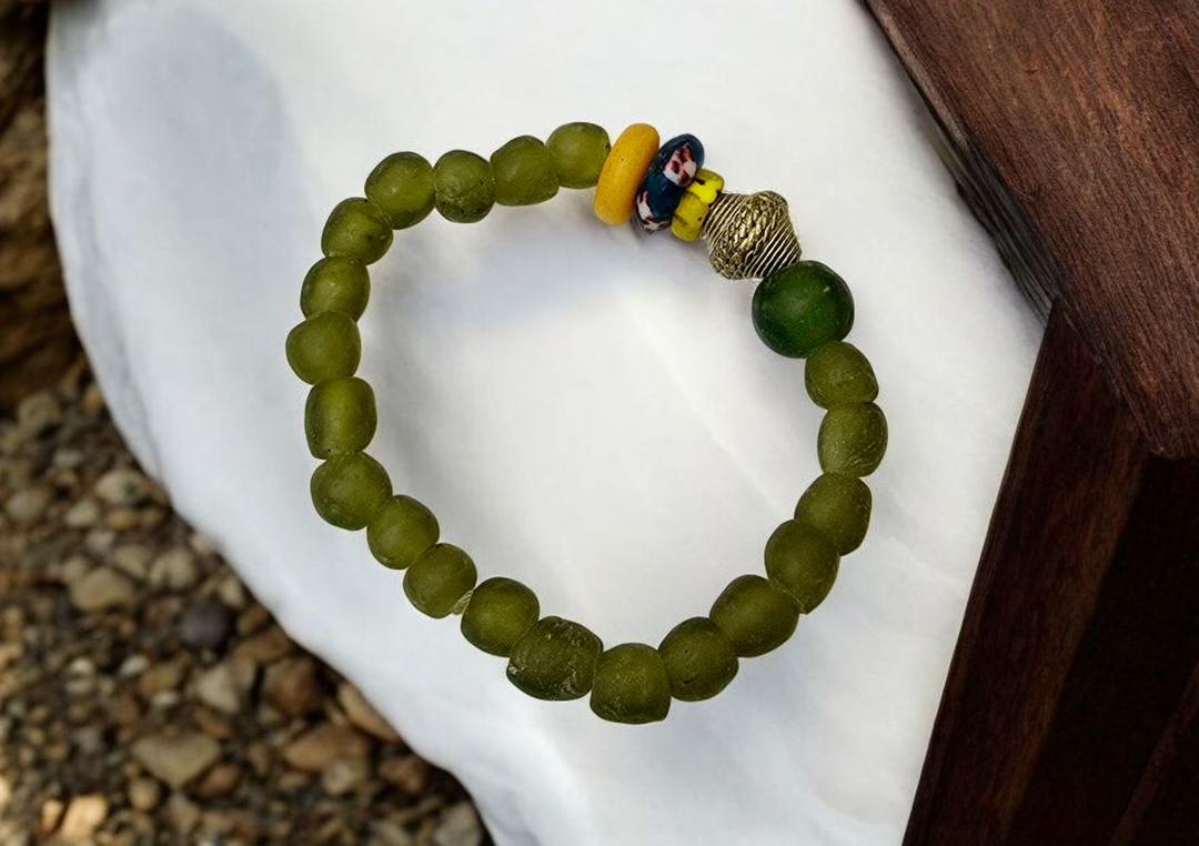 "Dzɔlɔ"- One of a Kind Bracelet-Green