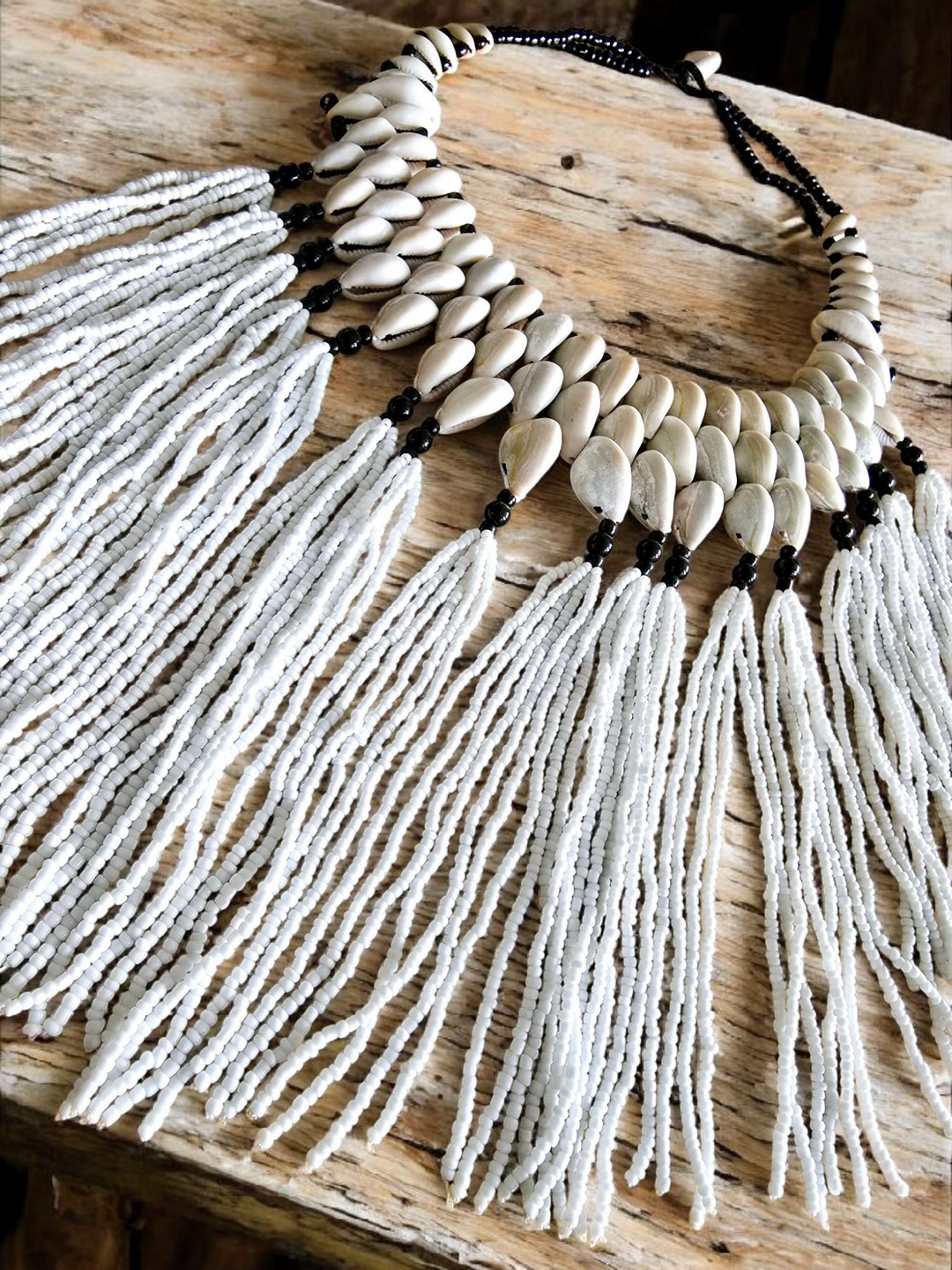 Pɔka - Cowrie Statement Necklace